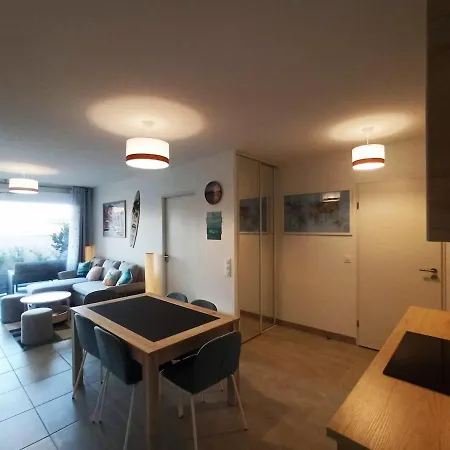 En Rez-de-jardin شقة لاكانو