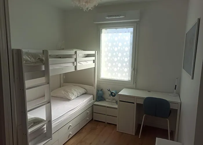 Lejlighed En Rez-de-jardin *